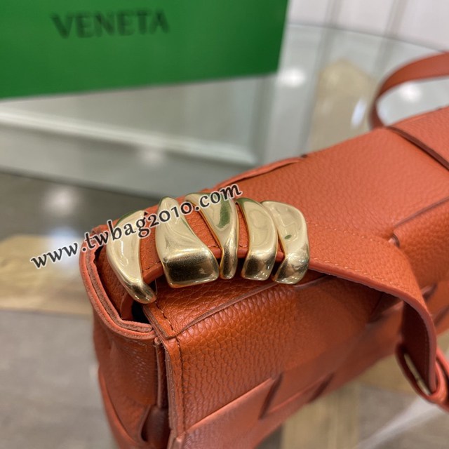 Bottega veneta高端女包 KF0017荔枝紋 寶緹嘉荔枝紋牛皮CASSETTE包包 BV經典款單肩斜挎包  gxz1265